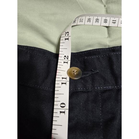 Dockers khakis size 36 men's navy blue shorts - Picture 8 of 9